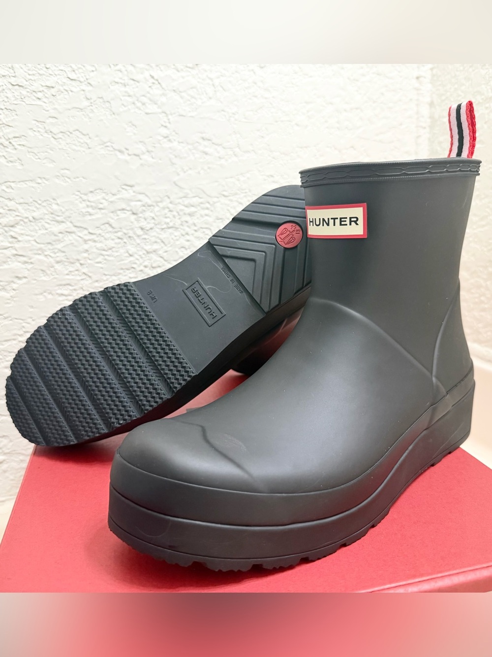 Hunter Black Womens Play Short Waterproof Boots with Red Trim Logo - Picture 3 of 8